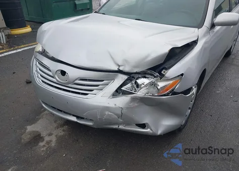 2008 Toyota Camry Le z USA, uszkodzony, nr VIN 4T1BE46K38U773779